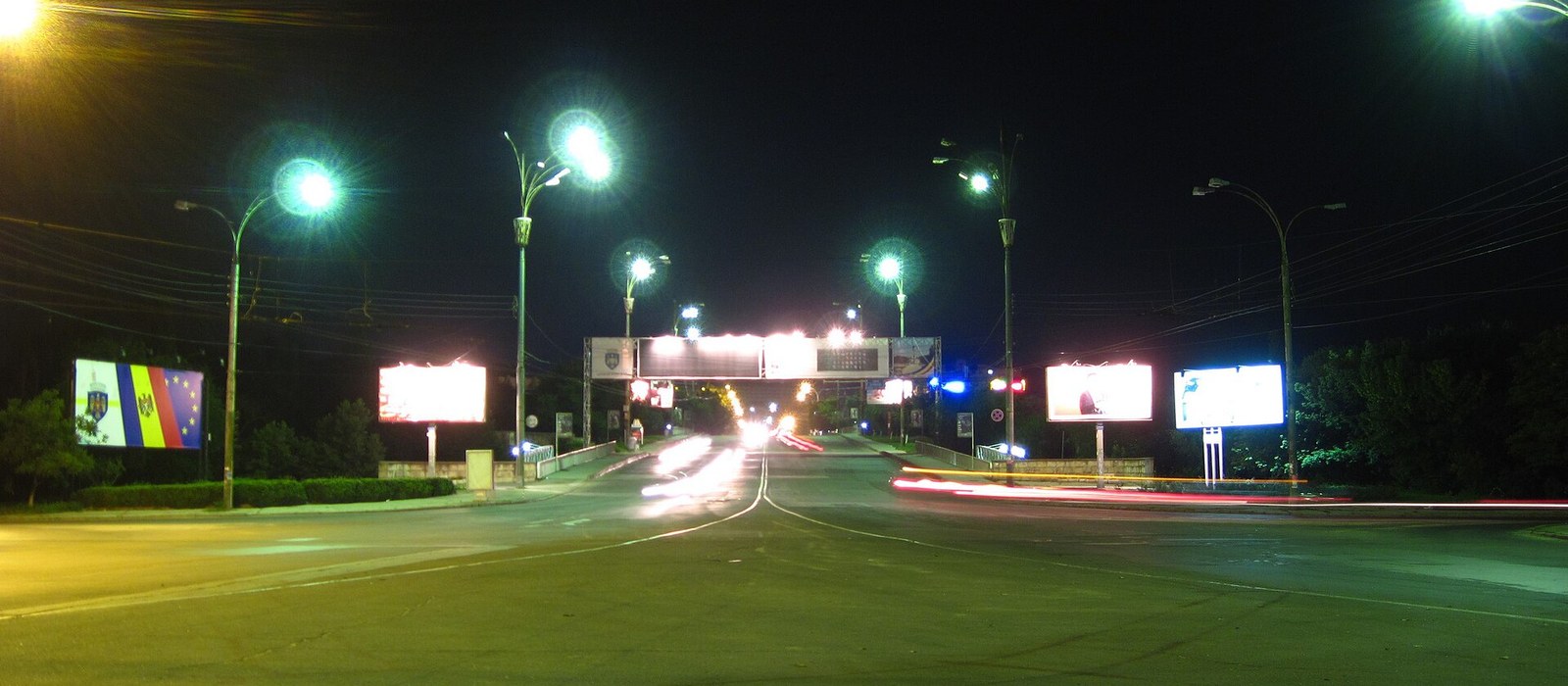 Blocuri de locuințe din sectorul Rîșcani al Chișinăului, văzute de la distanță