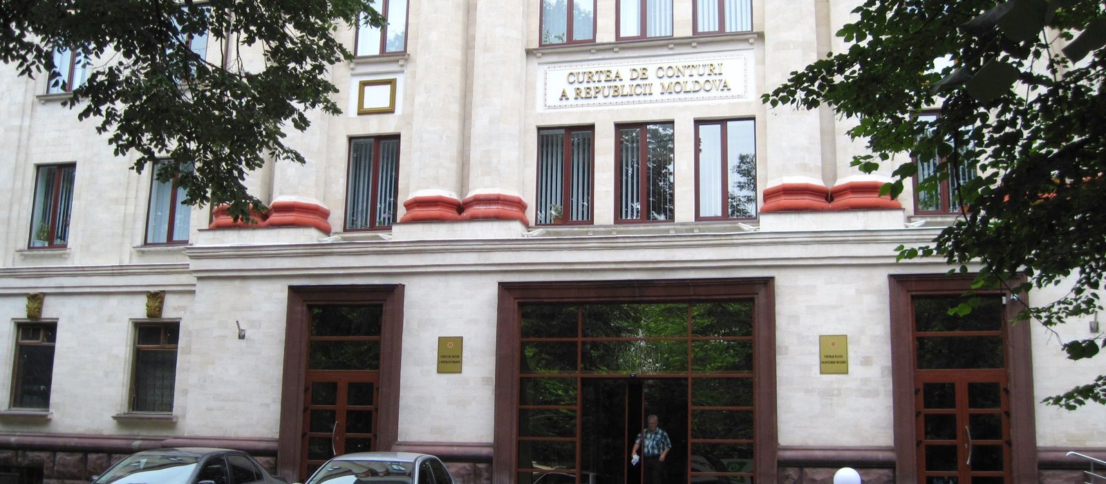 Clădirea Curții de Conturi a Republicii Moldova din Chișinău